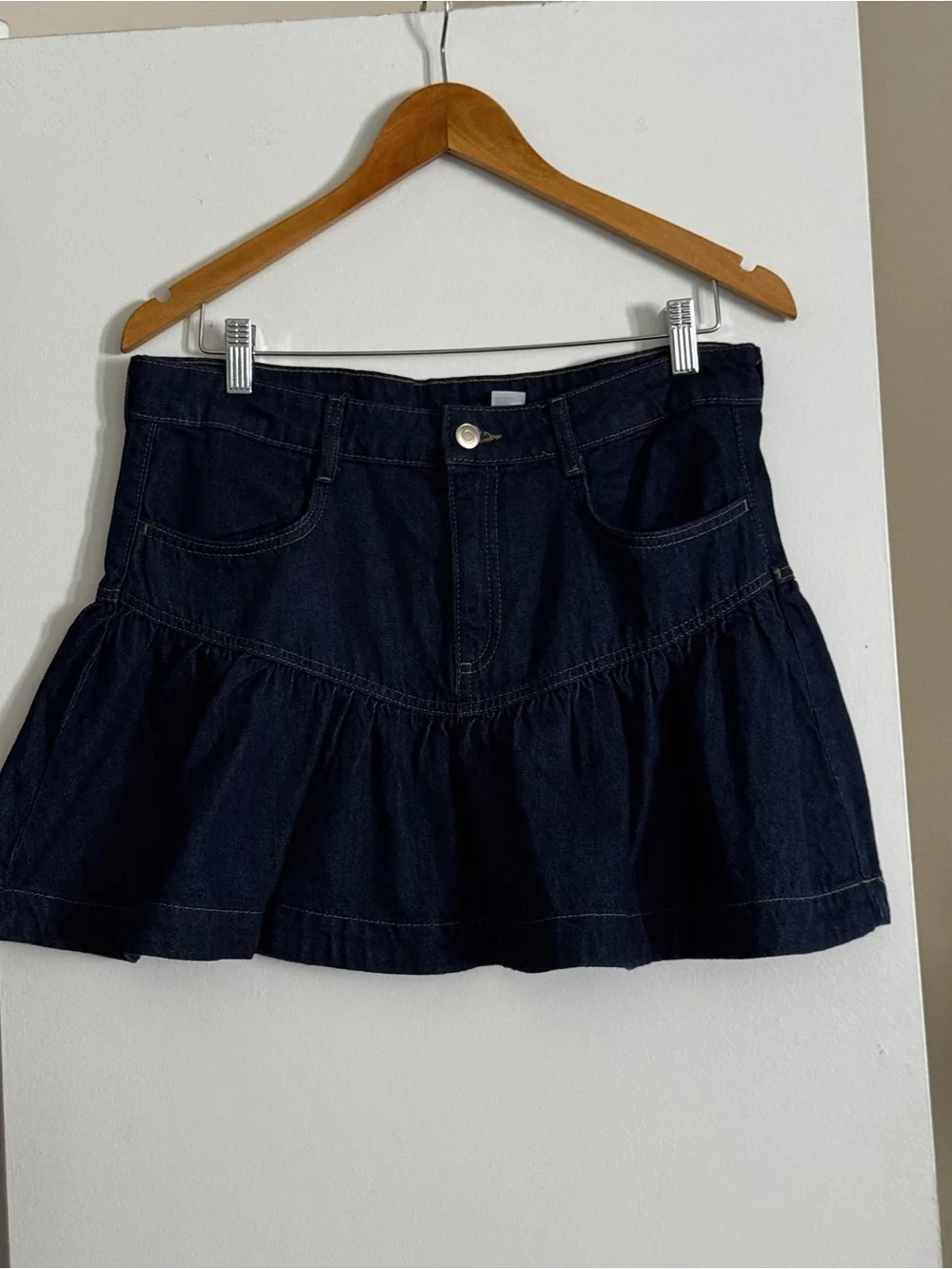 H&M Dark Blue Denim Ruffled Hem Mini Skirt